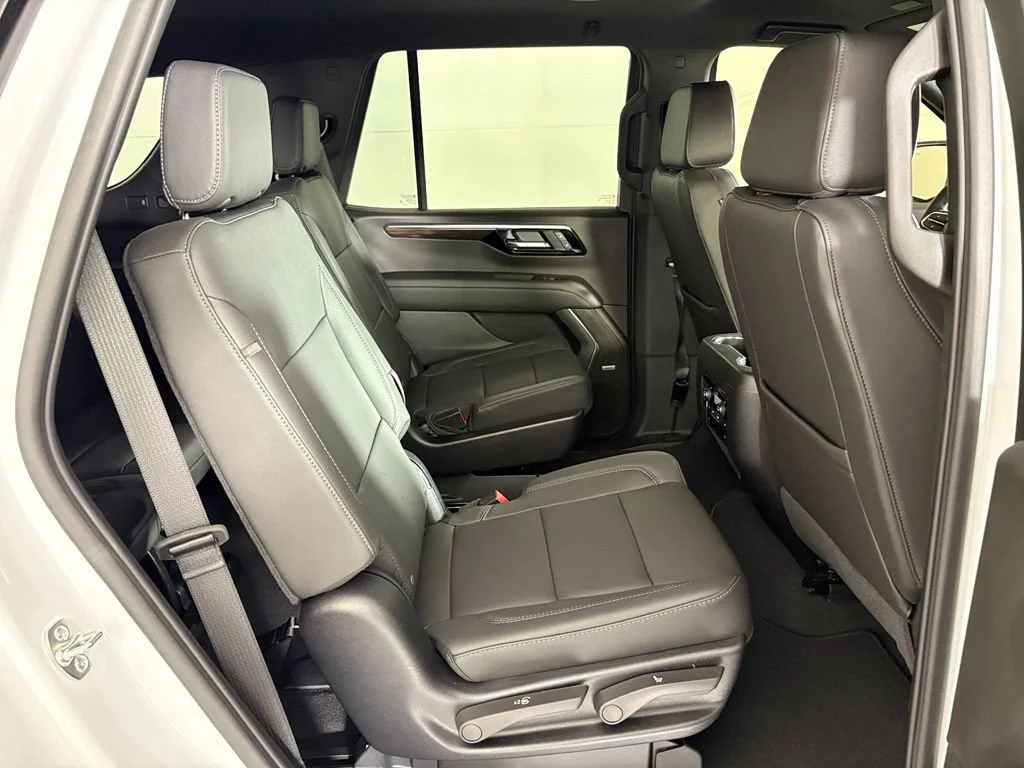 New 2026 Summit White Chevrolet LT image 49