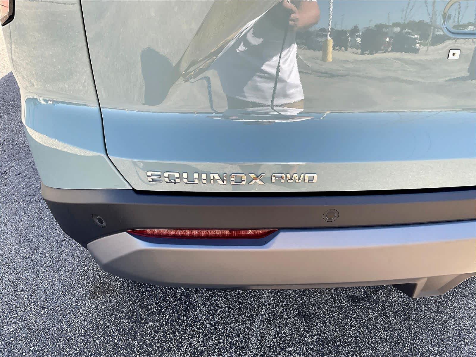 Used 2025 Cacti Green Chevrolet LT image 26