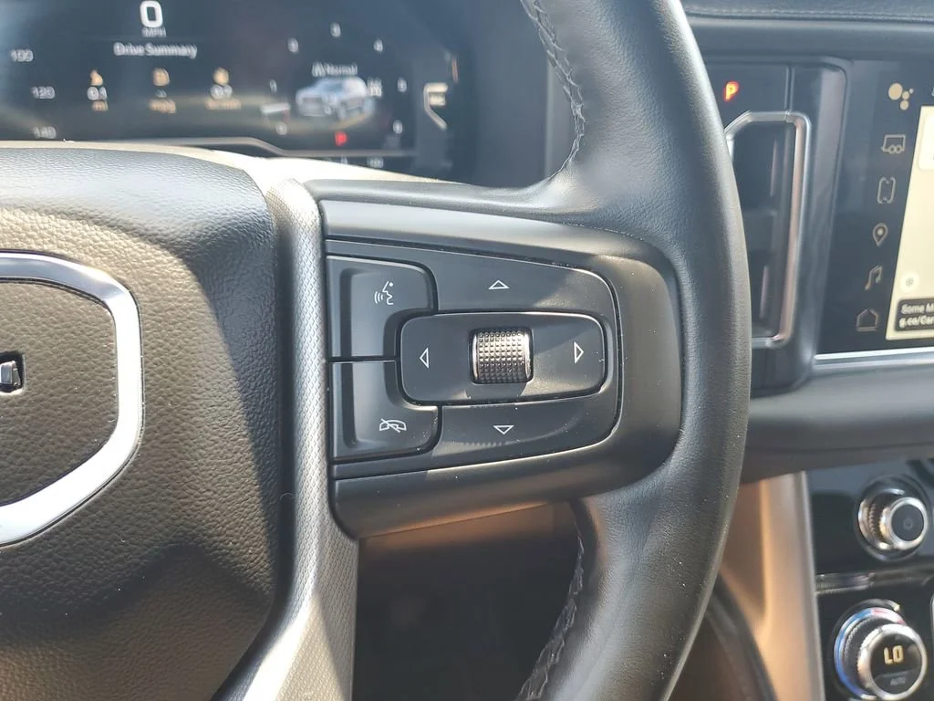 Used 2024 Onyx Black GMC Denali image 21