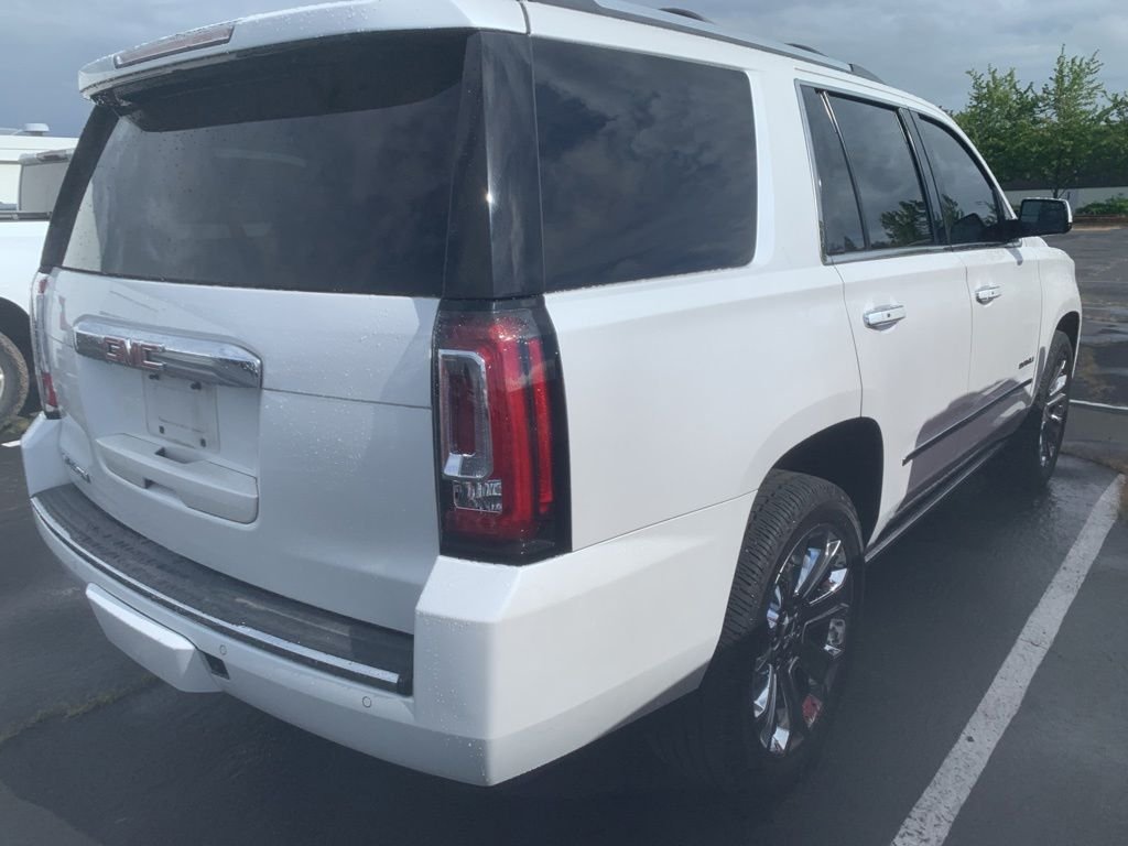 Used 2016 White GMC Denali image 3