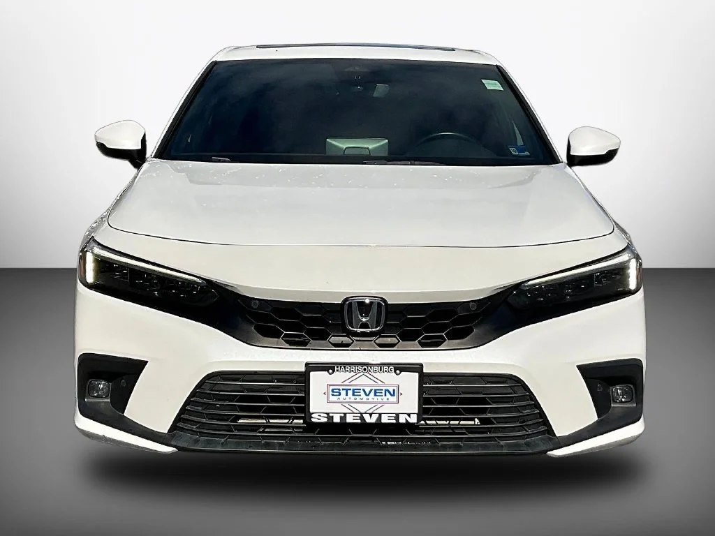 Used 2022 Platinum White Pearl Honda Sport Touring image 2
