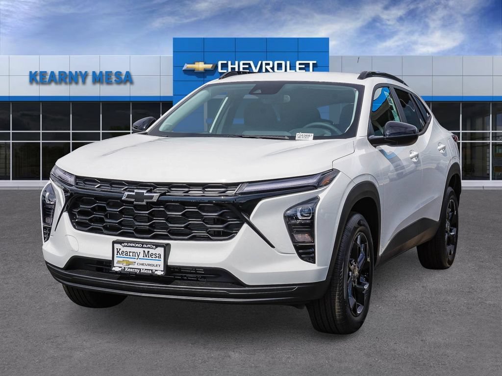 New 2026 Summit White Chevrolet LT image 3
