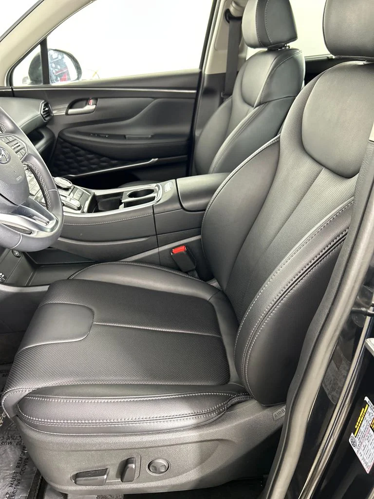 Used 2023 Black Hyundai SEL image 12