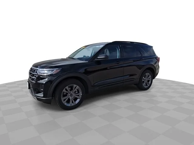 Used 2026 Agate Black Metallic Ford Active image 4