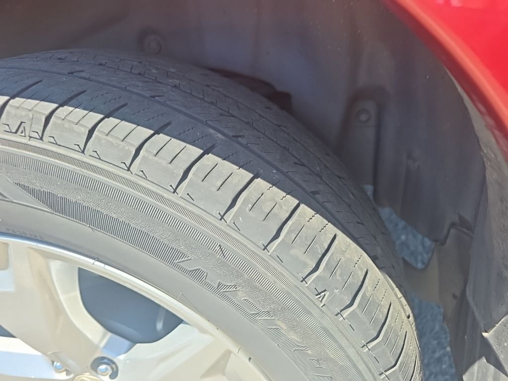 Used 2015 Red Subaru 2.5i image 4