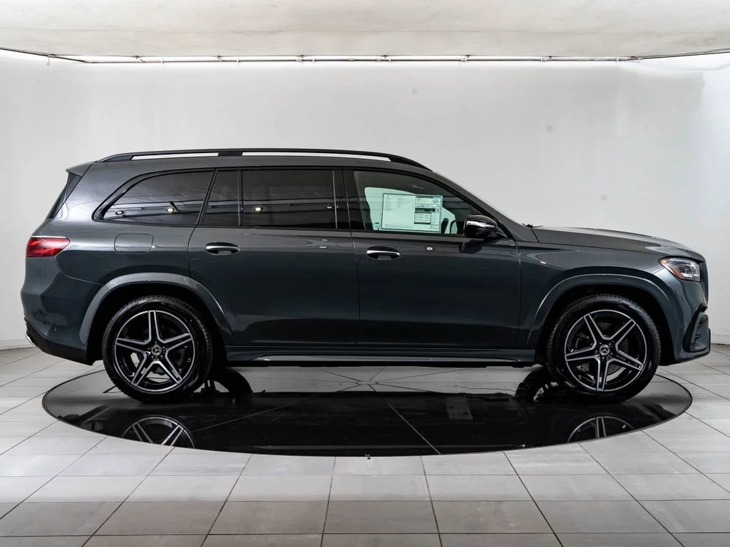 New 2026 Manufaktur Signature Silicon Gray Mercedes-Benz GLS 450 image 11