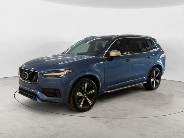 2016 Volvo XC90 T6 AWD R-Design's photo