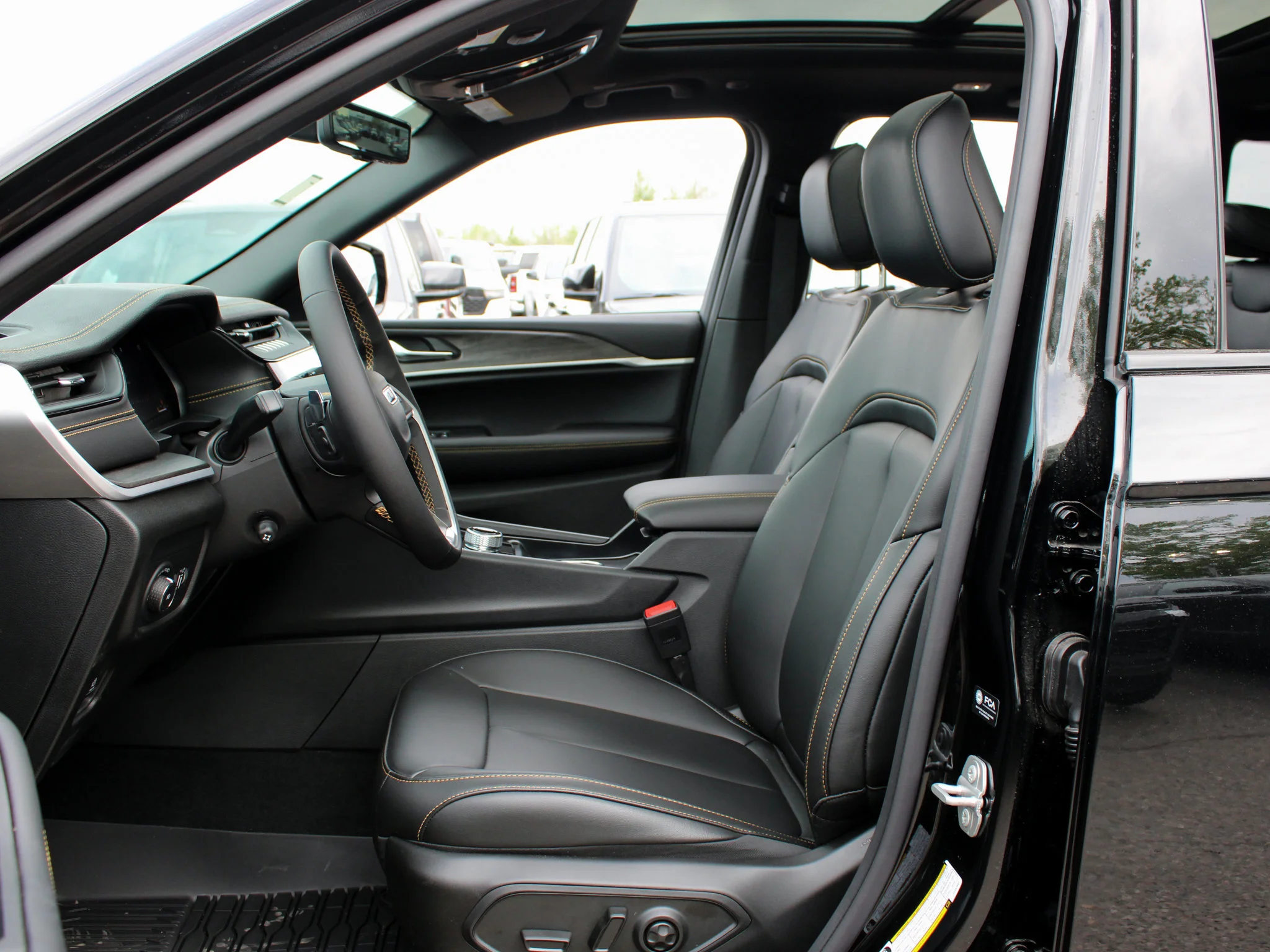 New 2026 Black Jeep 85th Anniversary* image 10