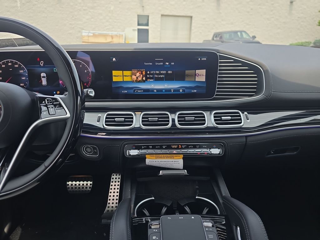 New 2026 Obsidian Black Metallic Mercedes-Benz GLE 350 image 17