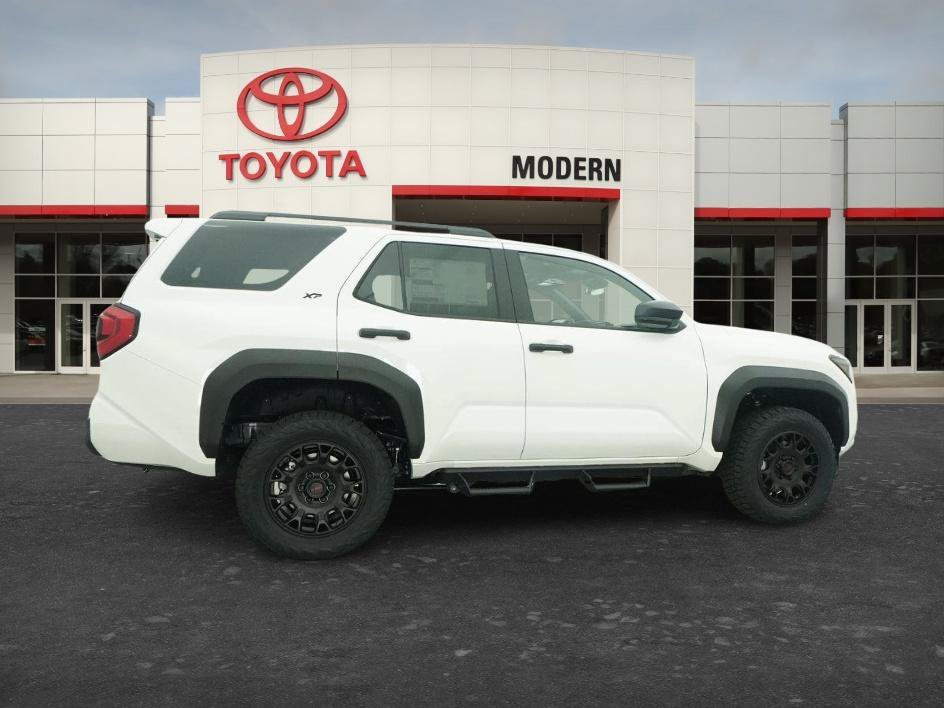 New 2026 Ice Cap Toyota SR5 image 15