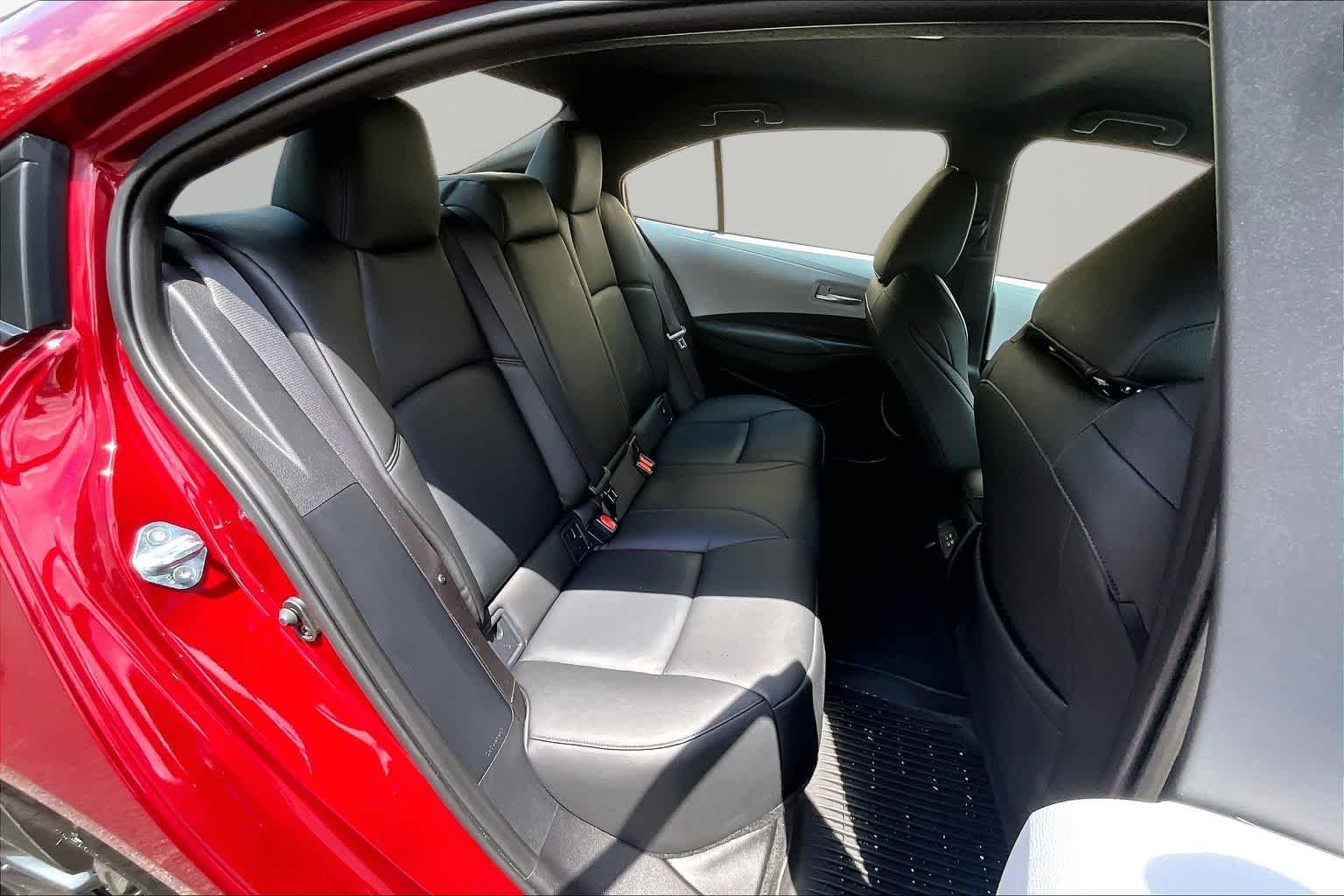 Used 2026 Ruby Flare Pearl Toyota SE image 20