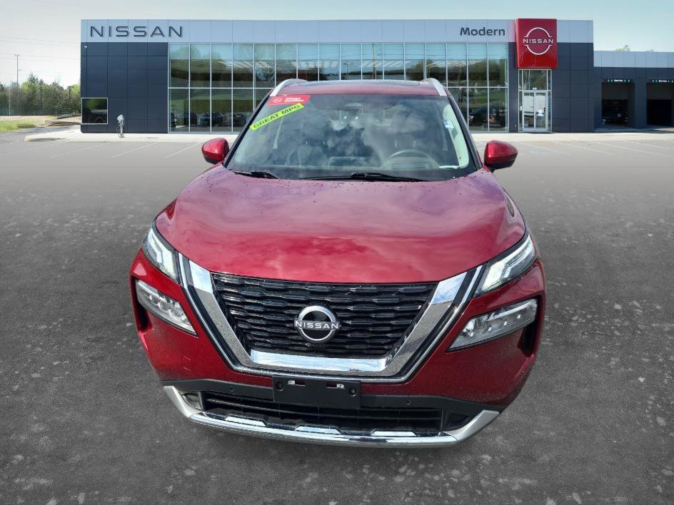 Certified Used 2023 Scarlet Ember Tintcoat Nissan Platinum image 4