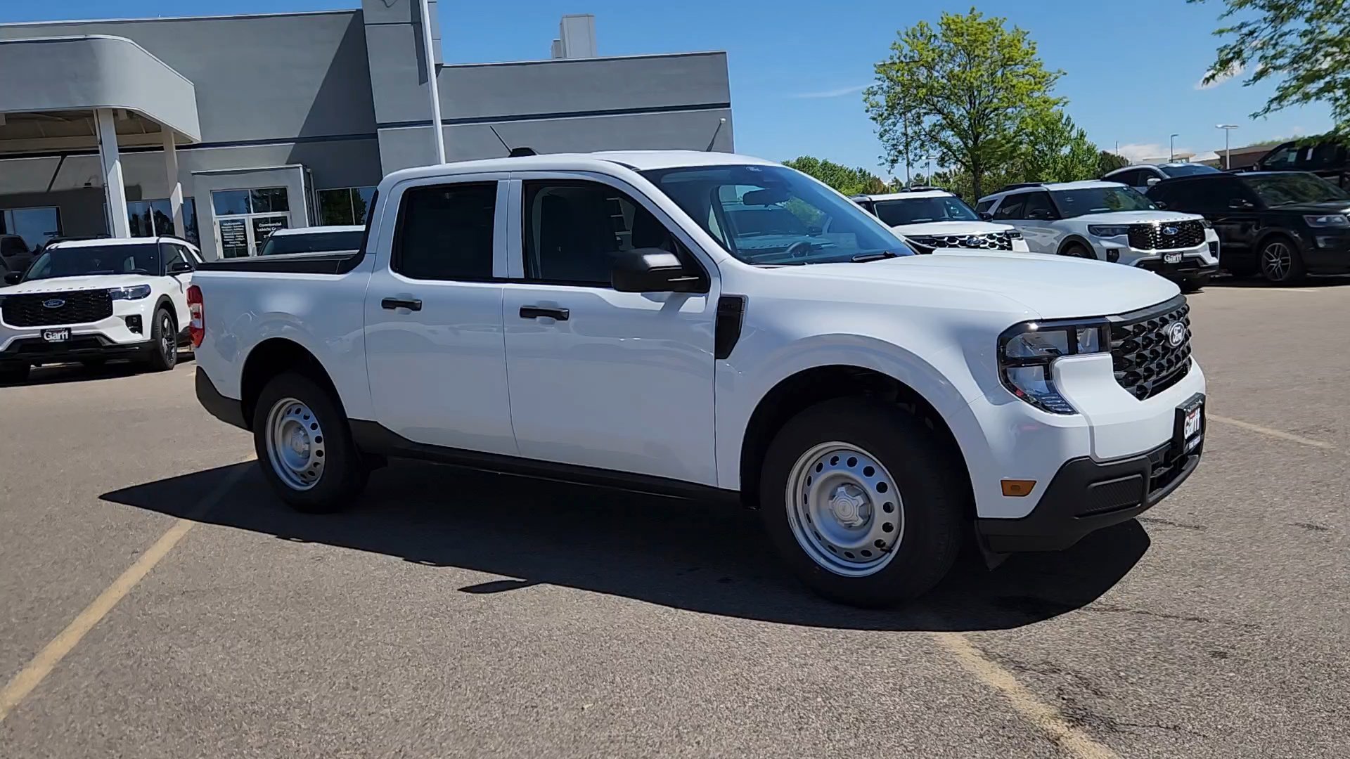 New 2026 Oxford White Ford XL image 7