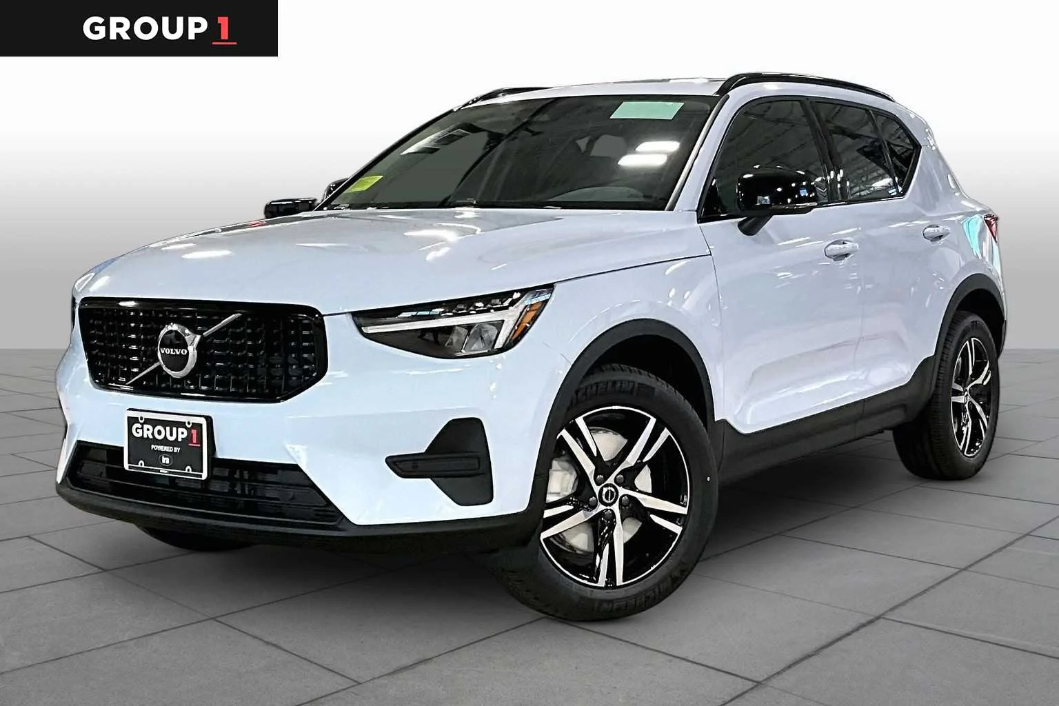 2026 Volvo XC40 Core
