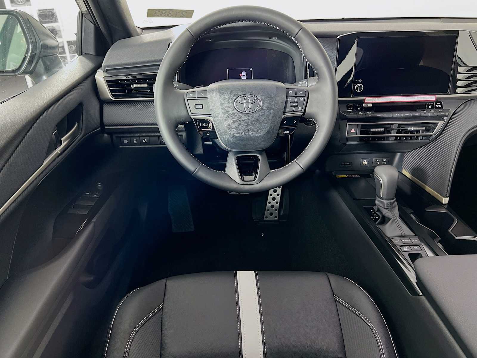 2026 Toyota Camry — photo 16