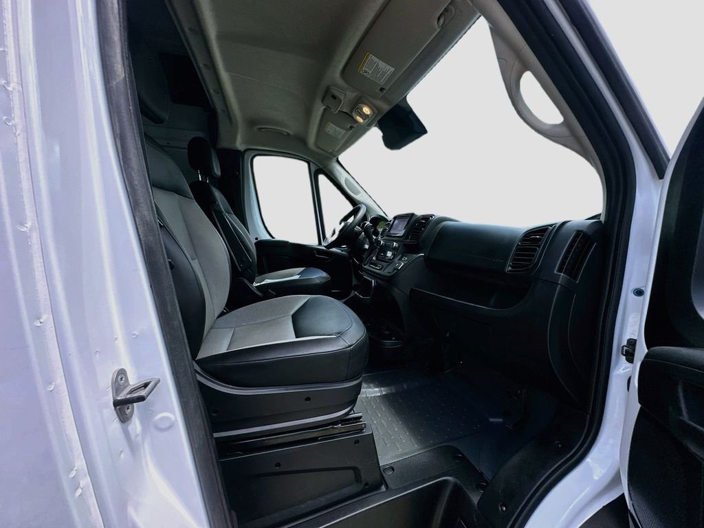 Used 2025 White Ram High Roof image 26