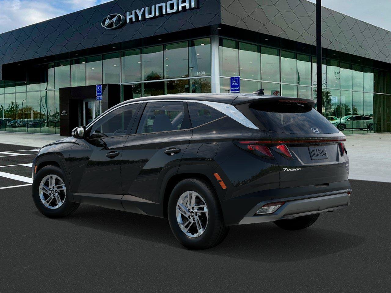 New 2026 Phantom Black Hyundai SE AWD image 5