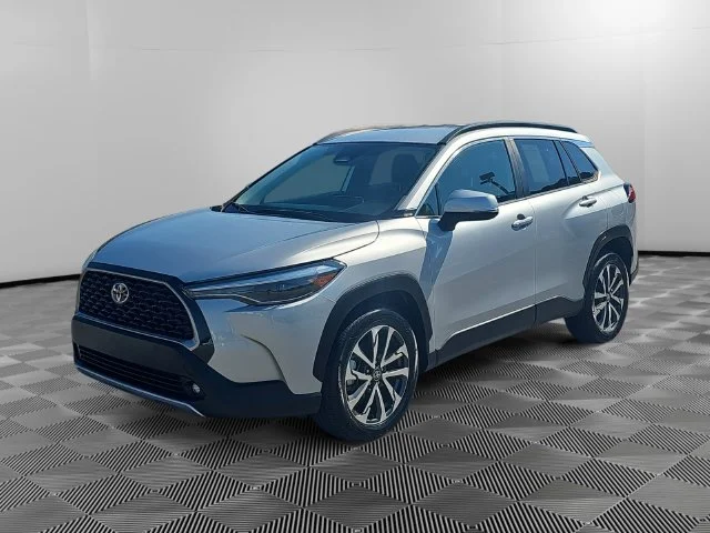 2023 Toyota Corolla Cross XLE