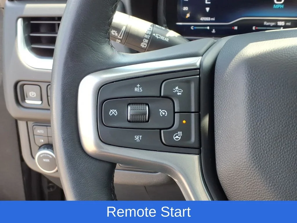 Used 2022 Gray Chevrolet Z71 image 18