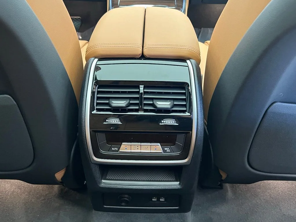 Used 2026 Skyscraper Grey Metallic BMW xDrive50e image 9