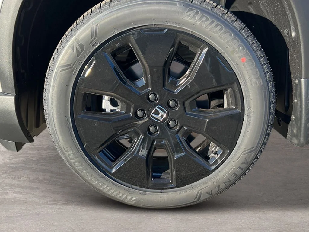 New 2026 Platinum White Pearl Honda Black Edition image 9