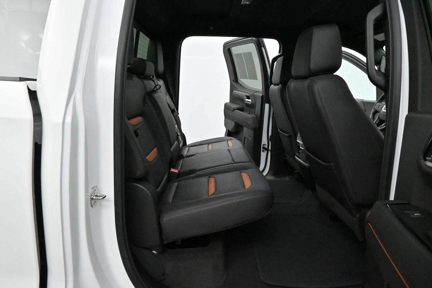 Used 2023 SUMMIT WHITE GMC AT4 image 35