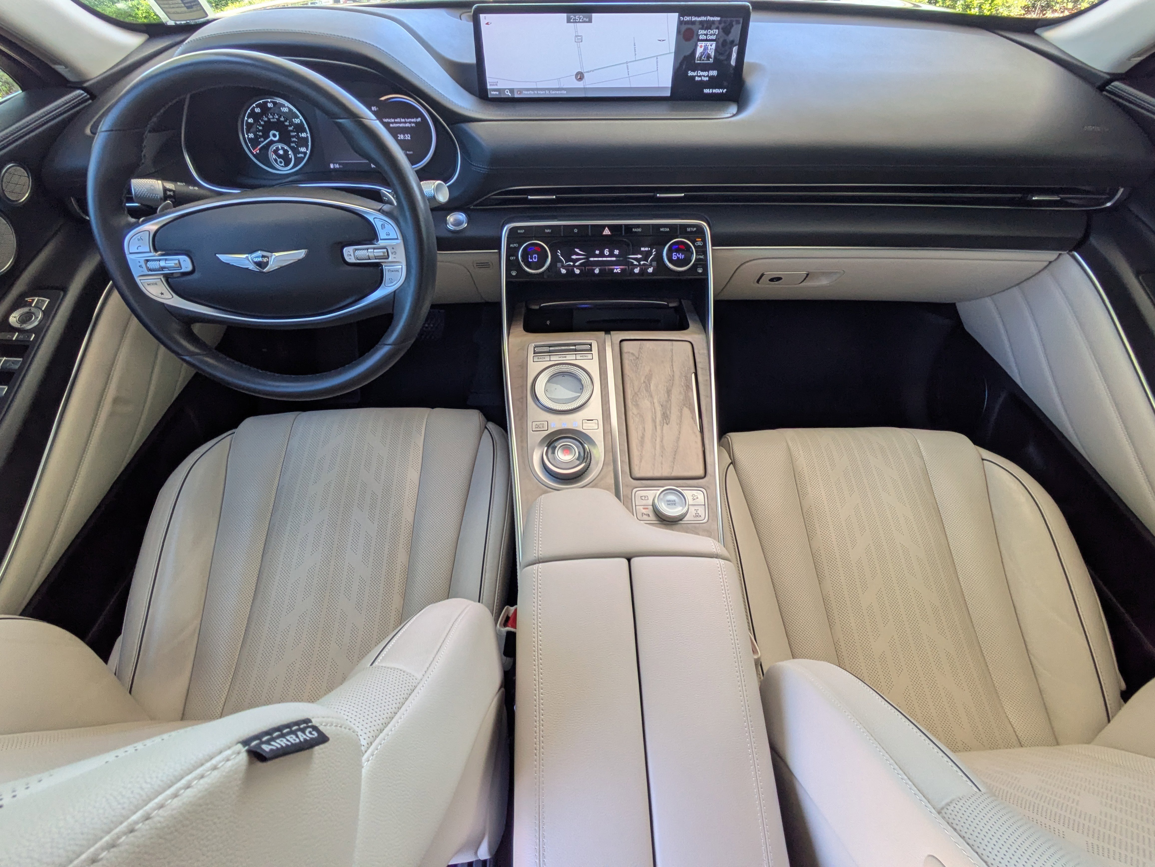 Used 2021 Gold Coast Silver Genesis 2.5T image 14