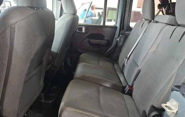 Used 2024 Gray Jeep Sport S 4xe image 7