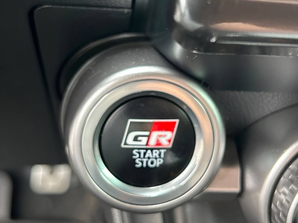 Used 2022 Halo Toyota Premium image 26