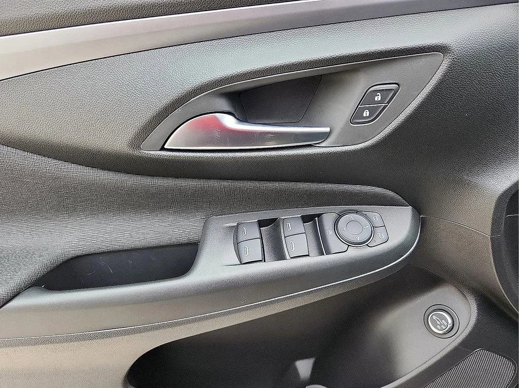 2026 Buick Envista Preferred - Photo 13