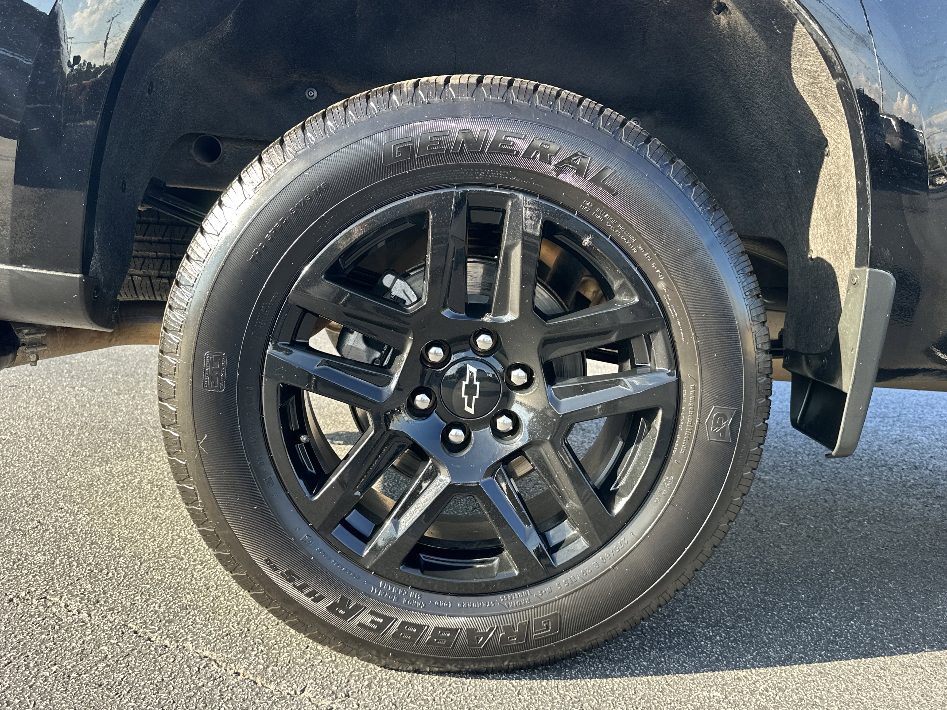 Used 2024 Black Chevrolet RST image 19