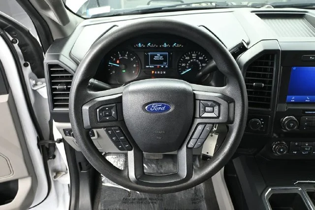 Used 2019 White Ford XL image 19