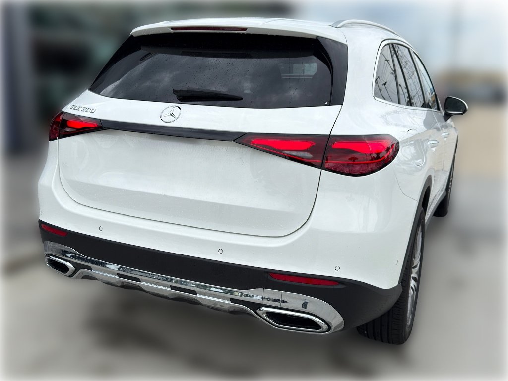 2025 Mercedes-Benz GLC Base - Photo 8
