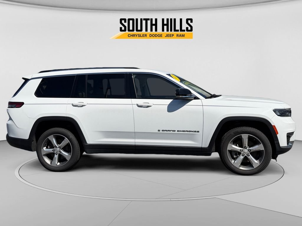Used 2022 White Jeep Limited image 6