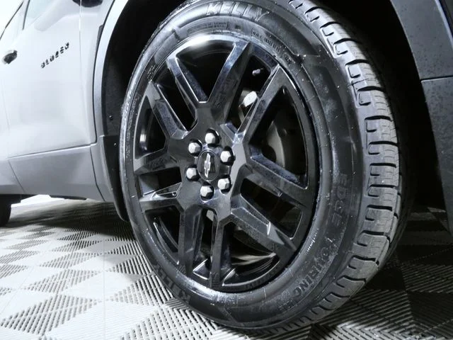 Used 2020 Black Chevrolet LT image 2