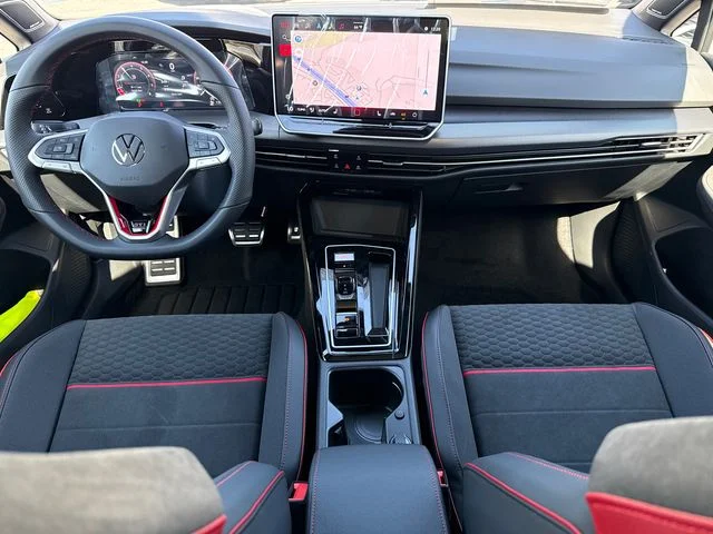 New 2026 Moonstone Gray Volkswagen 2.0T SE image 28