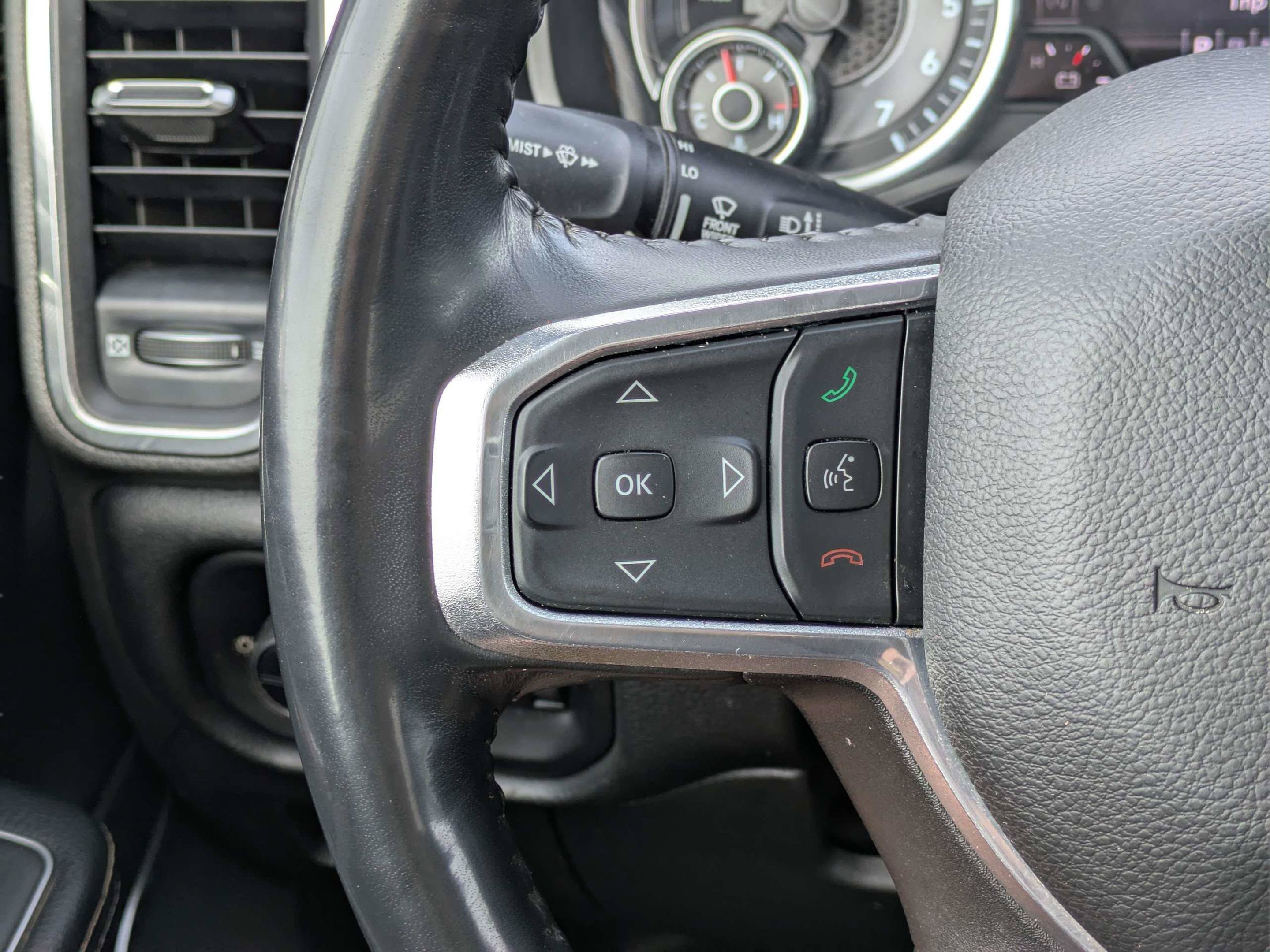 Used 2022 Bright White Clearcoat Ram Laramie image 24