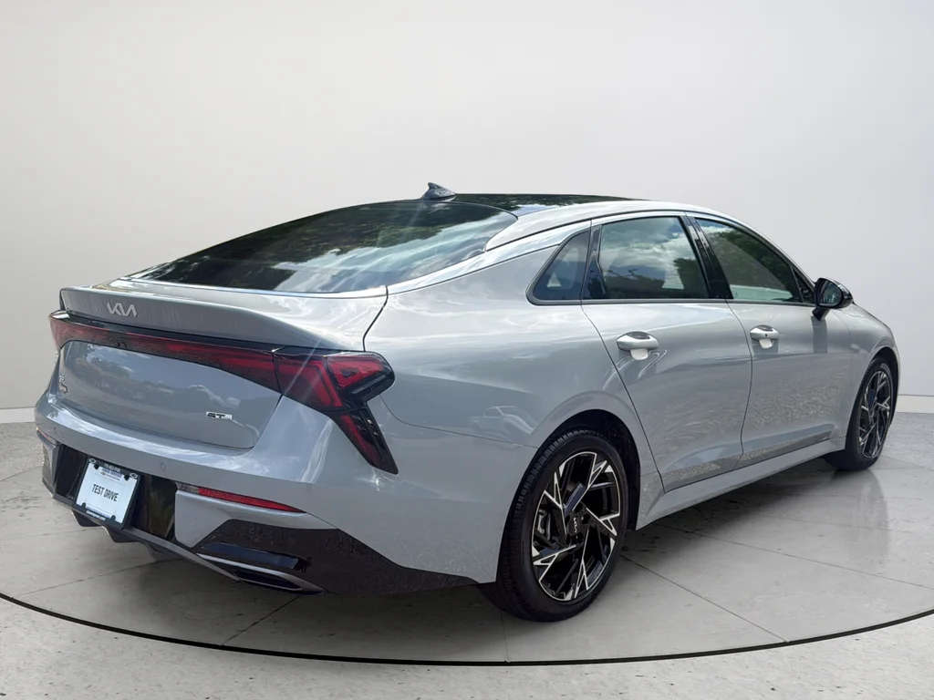 2025 Kia K5 GT-Line - Photo 7