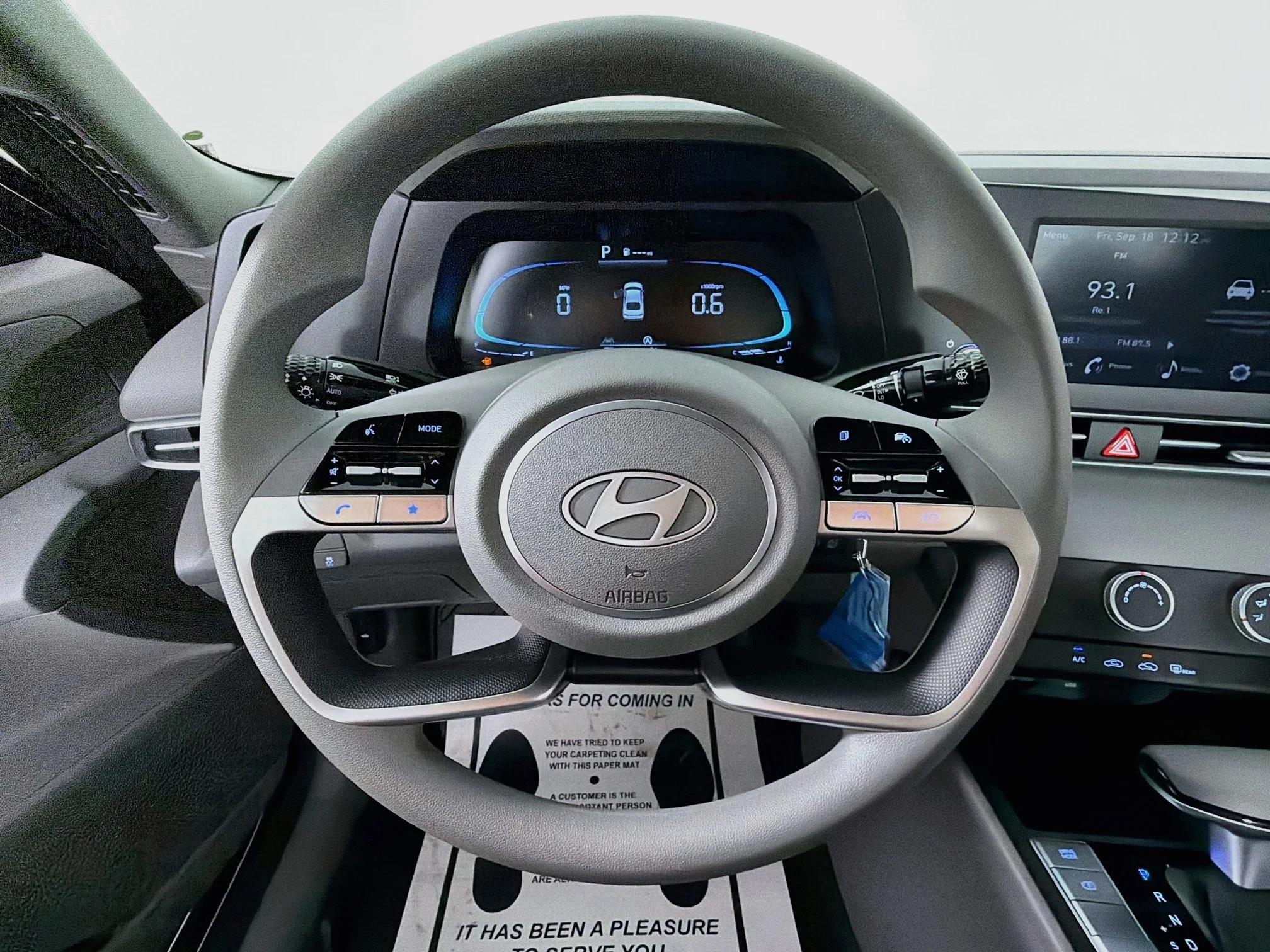 New 2026 Amazon Gray Hyundai SE image 11