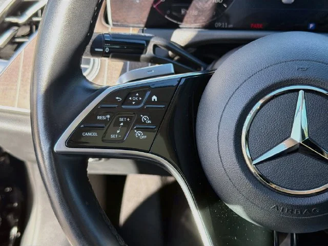 2025 Mercedes-Benz E-Class E350 - Photo 37