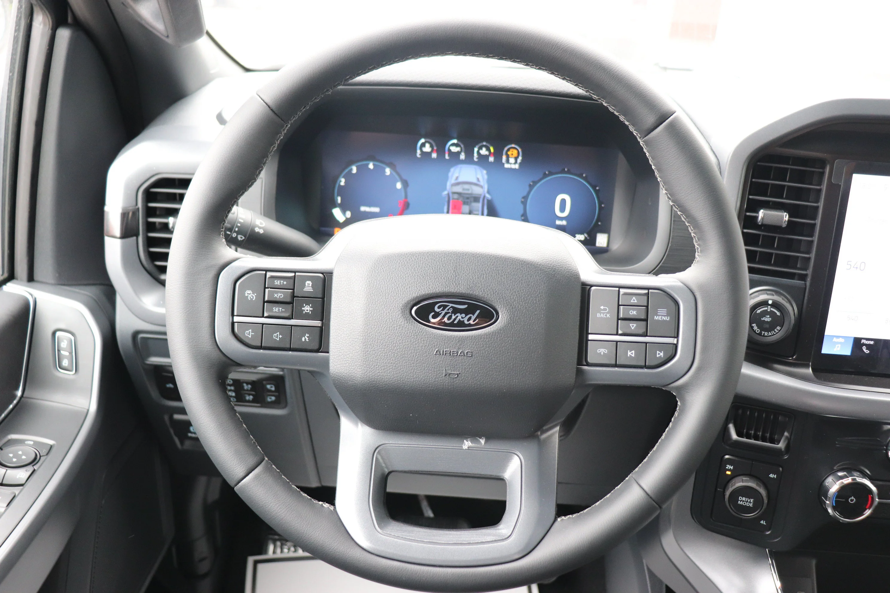 New 2026 OXFORD WHITE Ford XLT image 14