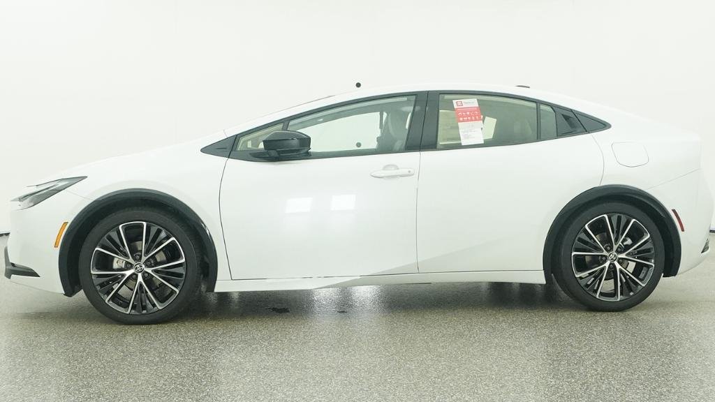 New 2026 Wind Chill Pearl Toyota Limited image 19