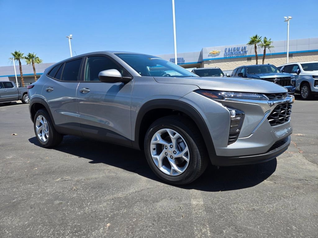 2026 Chevrolet Trax LS's photo