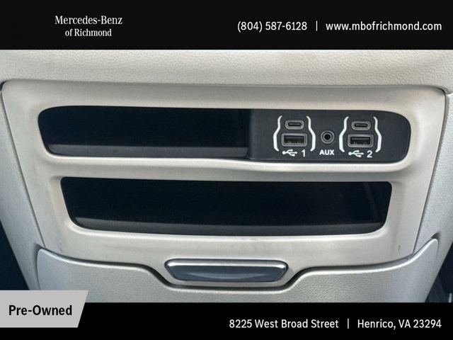 Used 2024 Silver Chrysler Touring L image 21