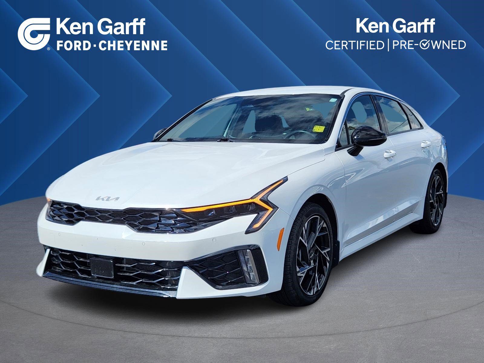 2025 Kia Optima GT-Line AWD's photo