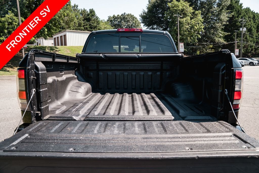 Used 2022 Super Black Nissan SV image 7