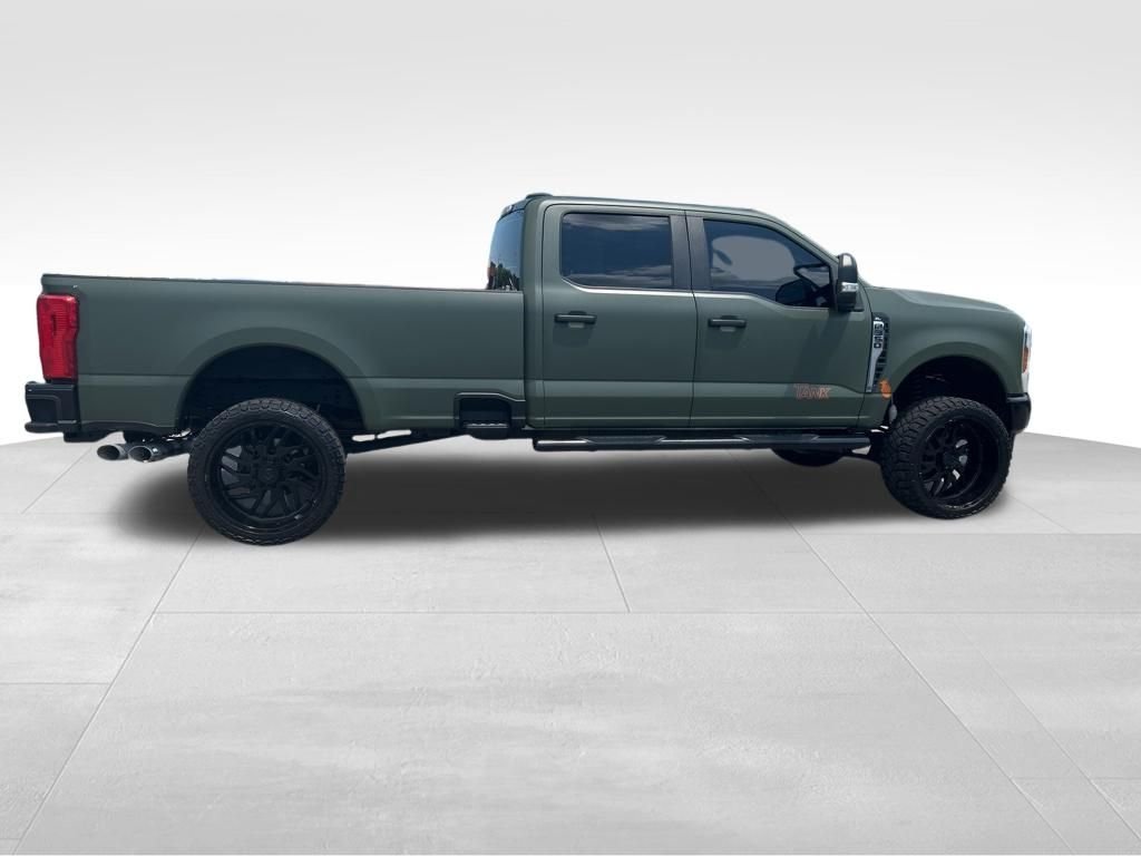 Used 2024 White Ford XL image 4