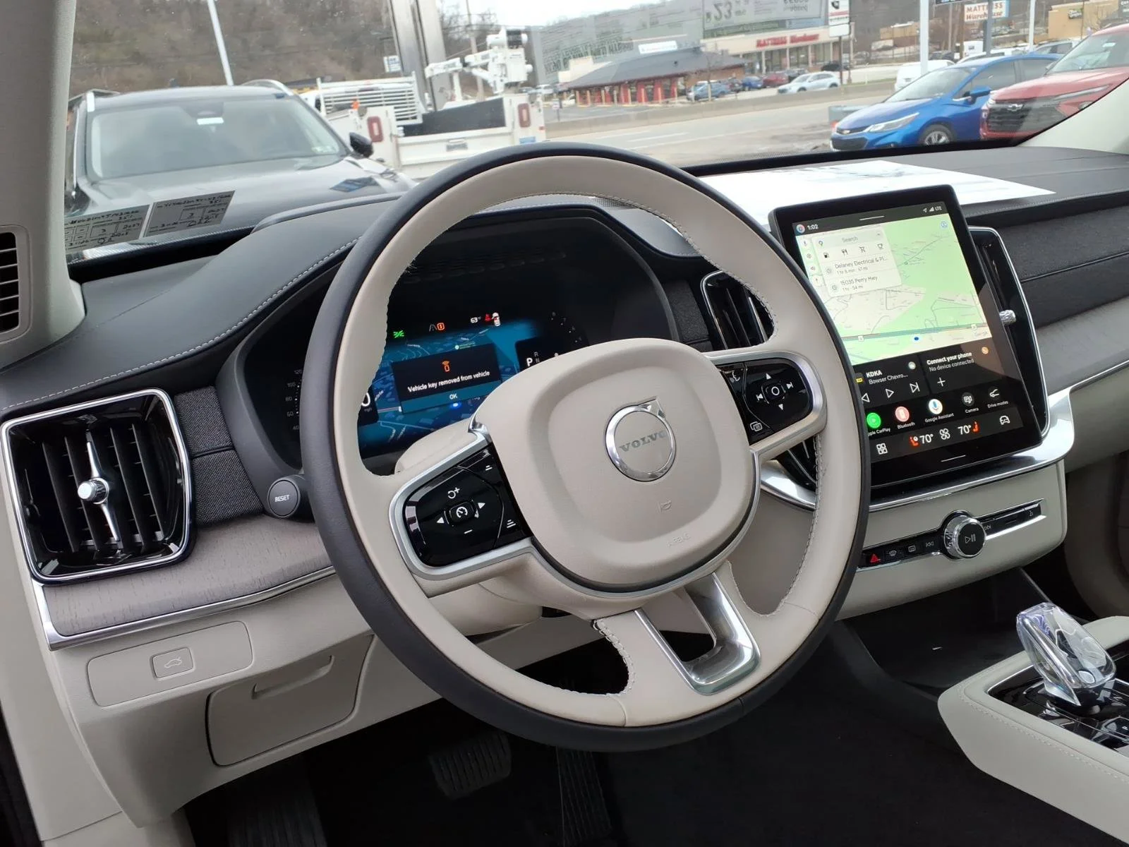 New 2026 Onyx Black Metallic Volvo Ultra Dark Theme image 5