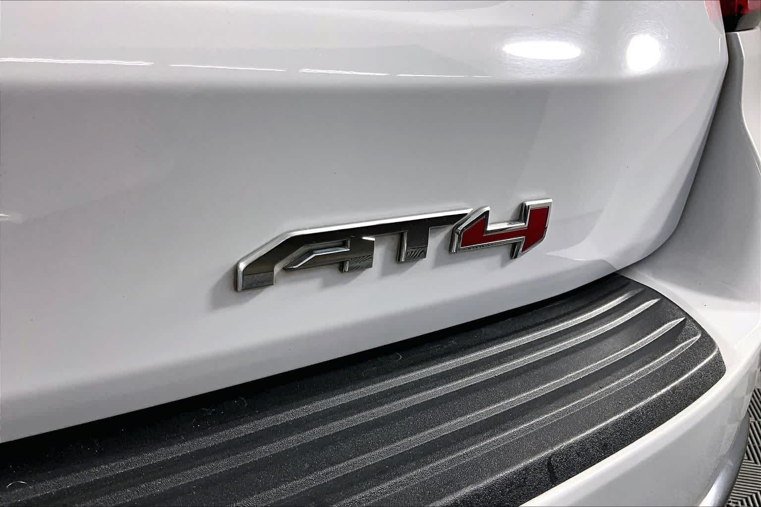 Used 2023 Summit White GMC AT4 image 10