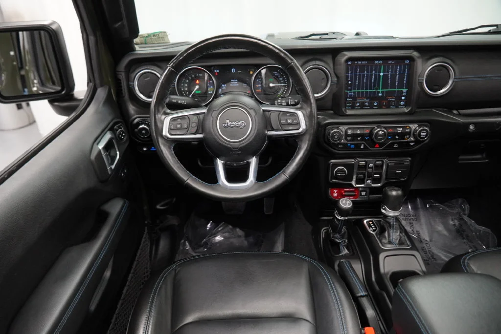 Used 2023 Green Jeep Rubicon 4xe image 22
